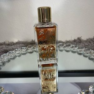 Hard to find Lancôme Oud Bouquet. I heard it’s been discontinued. 99% full.